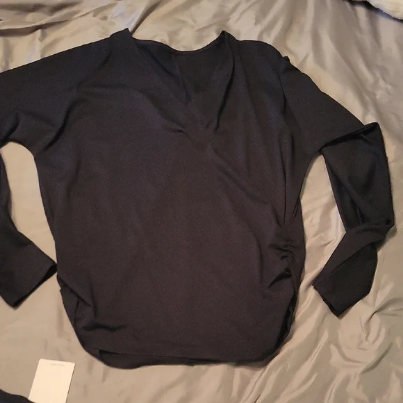 Black and Blue Wrap Tops Halara Lot Of 3 Size Med - Picture 5 of 7